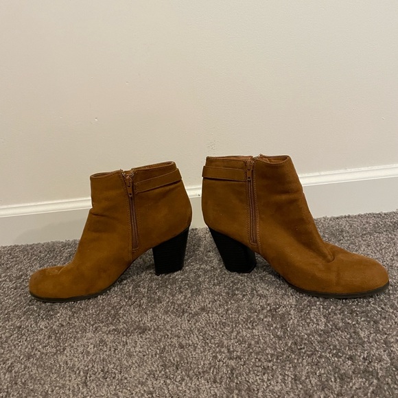 Woman ankle boots - Picture 4 of 6